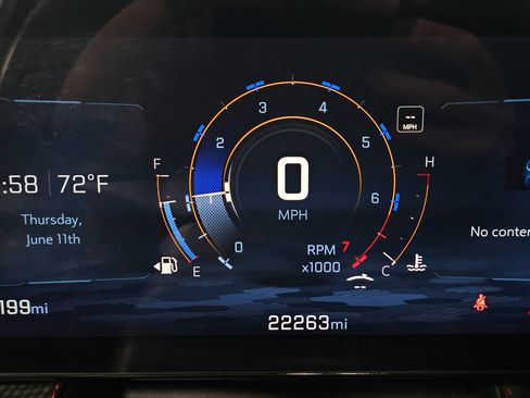 Used 2025 Chevrolet Equinox RS w/ Safety and Technology Package FWD image 24