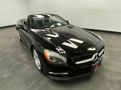 Used 2014 Mercedes-Benz SL 550 image 8