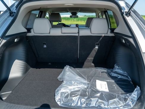 New 2026 Honda HR-V LX image 17