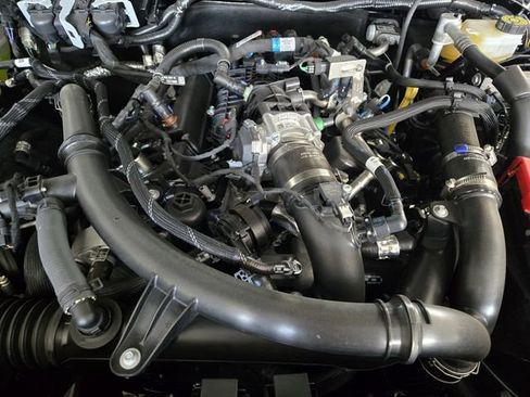 New 2025 Ford Bronco Badlands image 22