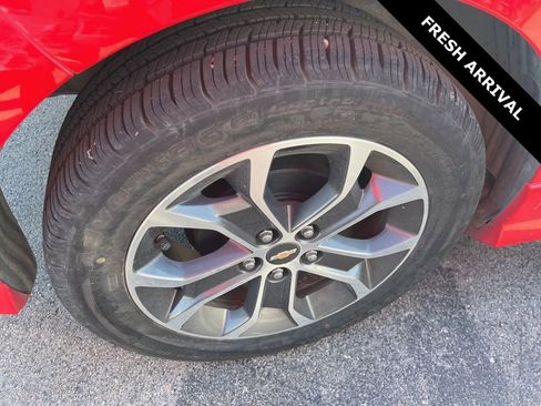 Used 2017 Chevrolet Sonic LT w/ Convenience Package image 10