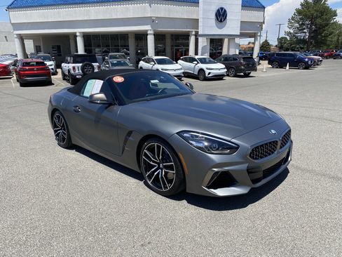 Used 2020 BMW Z4 M40i RWD image 2