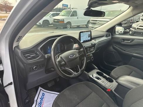 Used 2024 Ford Escape Active image 11