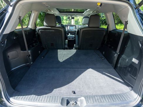 Used 2015 Toyota Highlander Limited AWD/4WD image 26