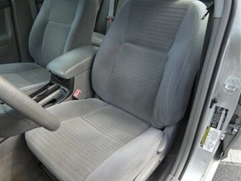 Used 2006 Toyota Camry LE image 37