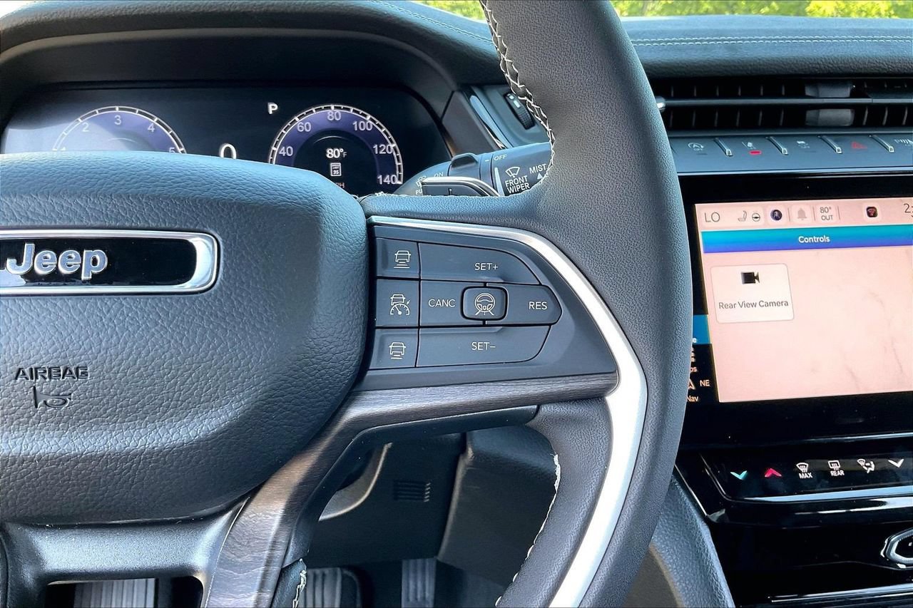New 2027 Jeep Grand Cherokee Altitude AWD/4WD image 25