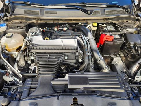 New 2025 Lincoln Corsair Reserve w/ Towing Package image 20