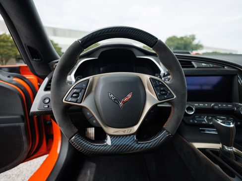Used 2019 Chevrolet Corvette ZR1 RWD image 47