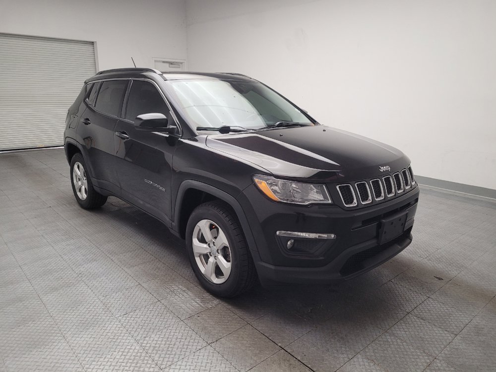 Used 2018 Jeep Compass Latitude w/ Popular Equipment Group AWD/4WD image 13