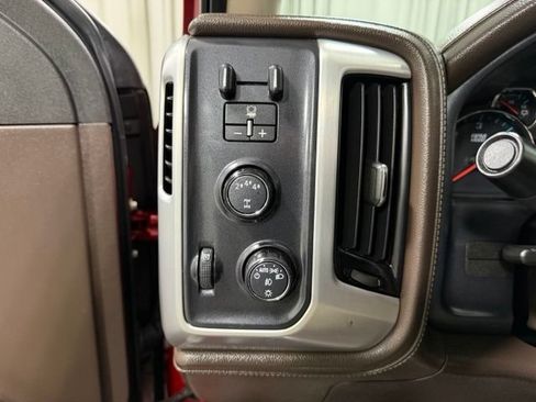 Used 2018 GMC Sierra 2500 SLT AWD/4WD image 16