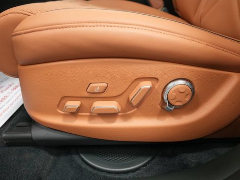 New 2026 Genesis GV80 3.5T Prestige AWD/4WD image 17