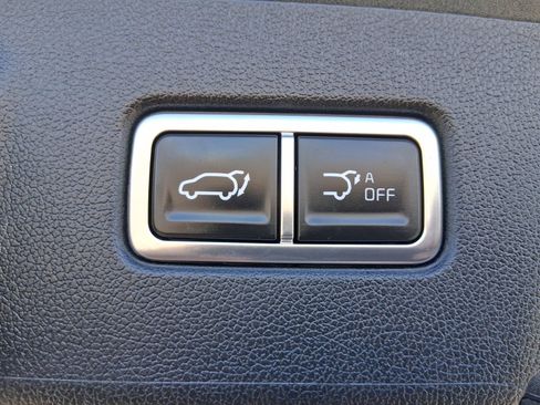 Used 2025 Kia Sorento SX AWD/4WD image 15