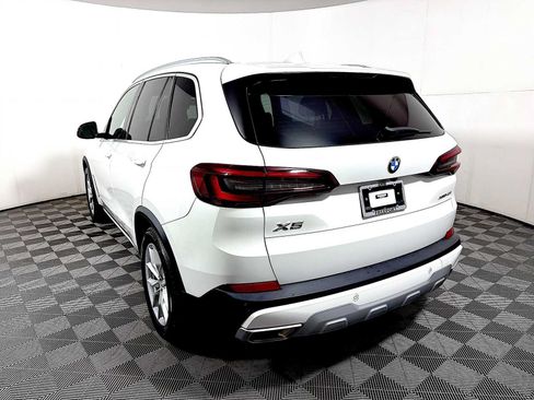 Certified 2023 BMW X5 xDrive40i w/ Premium Package AWD/4WD image 5