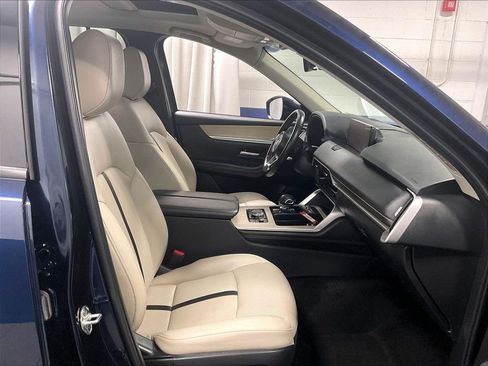 Used 2024 MAZDA CX-90 Plug-In Hybrid w/ Preferred AWD/4WD image 11