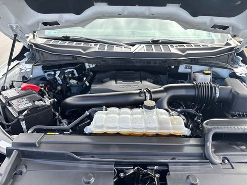 Used 2021 Ford F150 Lariat AWD/4WD image 25