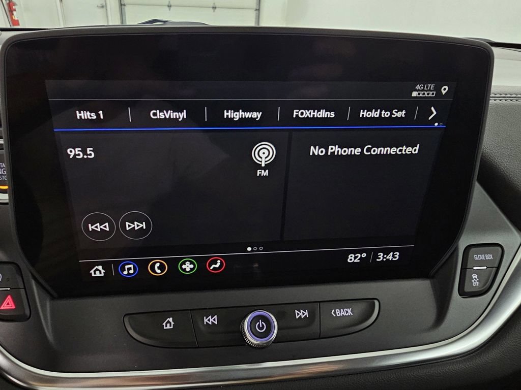 Used 2026 Chevrolet Blazer LT FWD image 16