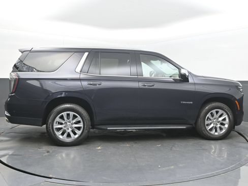 Used 2025 Chevrolet Tahoe Premier AWD/4WD image 10