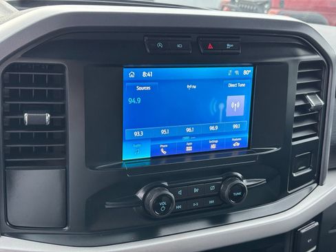 Used 2022 Ford F150 XLT RWD image 12