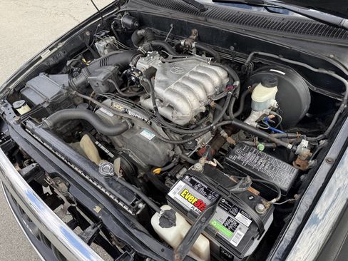 Used 2003 Toyota Tacoma PreRunner image 26