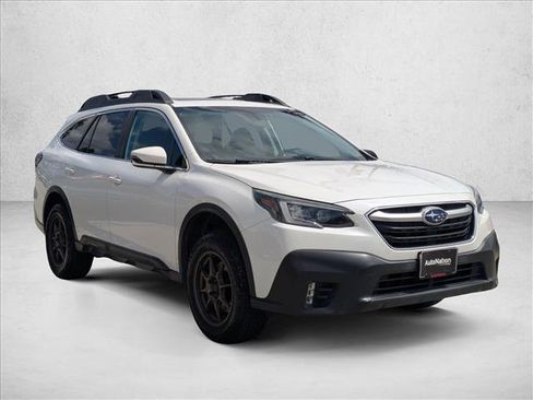 Used 2022 Subaru Outback Premium AWD/4WD image 3