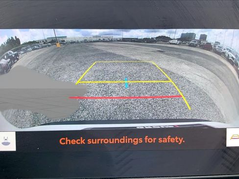 Used 2025 Toyota RAV4 XLE FWD image 26