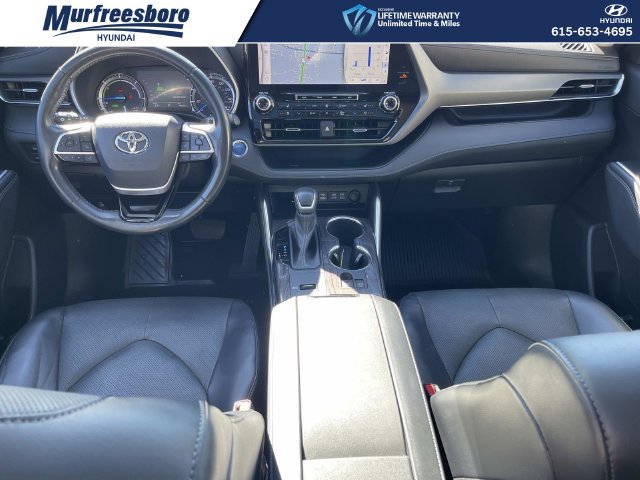 Used 2022 Toyota Highlander Limited AWD/4WD image 16