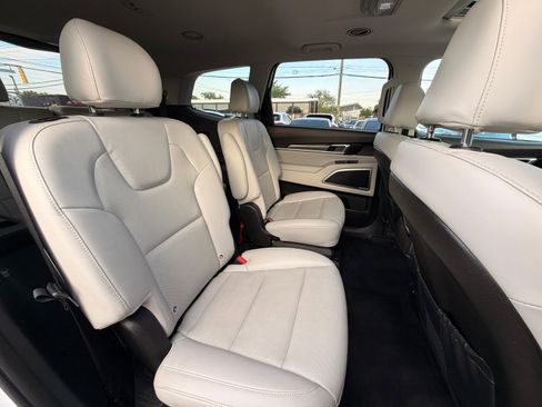 Used 2020 Kia Telluride S AWD/4WD image 30