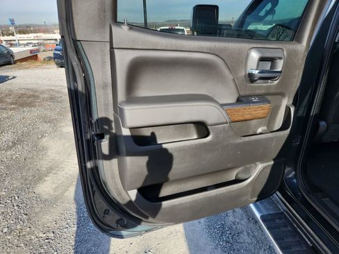 Used 2019 GMC Sierra 2500 Denali w/ Duramax Plus Package image 26