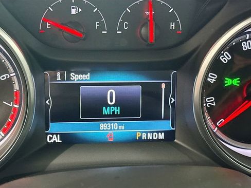 Used 2018 Buick Regal Preferred w/ Sights and Sounds Package image 13