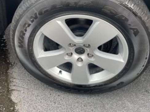 Used 2011 RAM 1500 Express image 24