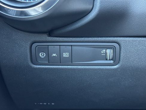 Used 2026 Chevrolet Equinox EV LT w/ Comfort Package AWD/4WD image 38