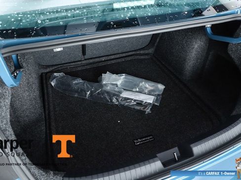 Used 2025 Volkswagen Jetta SE w/ Black Wheel Package image 65