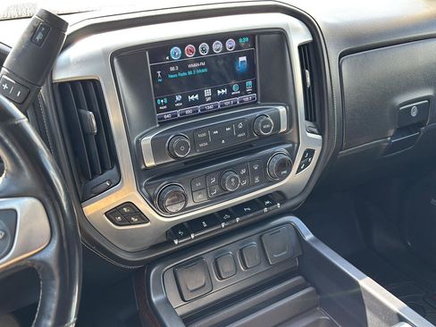 Used 2018 GMC Sierra 1500 SLT AWD/4WD image 13
