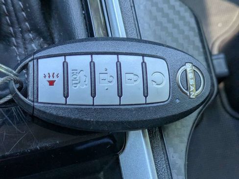 Used 2025 Nissan Altima 2.5 SV FWD image 26
