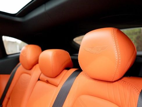 Used 2022 Aston Martin DBX Base image 38