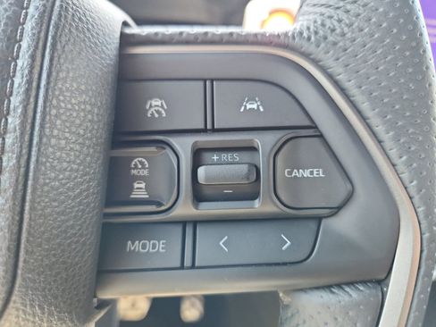 Used 2024 Toyota Tacoma TRD Sport RWD image 12