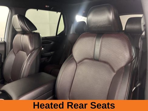 Used 2025 Honda Pilot Black Edition image 13