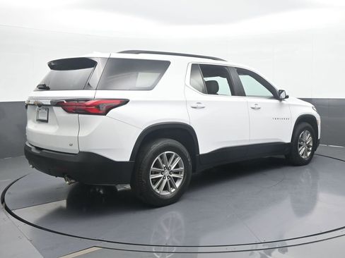 Used 2023 Chevrolet Traverse LT image 6
