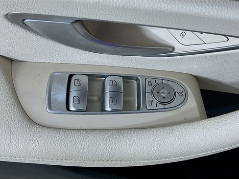 Used 2023 Mercedes-Benz E 450 4MATIC Coupe image 23