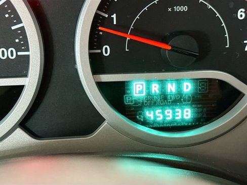 Used 2010 Jeep Wrangler Unlimited Sport image 13