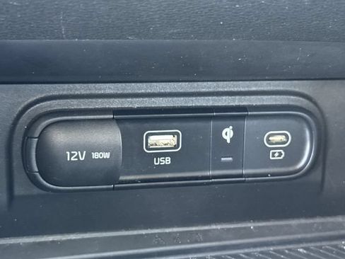 Certified 2023 Kia Sportage EX FWD image 37