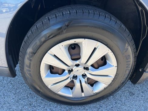 Used 2013 Subaru Outback 2.5i image 14