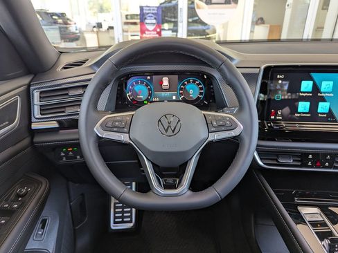 New 2026 Volkswagen Atlas Cross Sport SEL Premium R-Line image 17