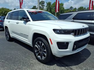 Used 2023 Jeep Grand Cherokee L Overland w/ Luxury Tech Group IV AWD/4WD video 1