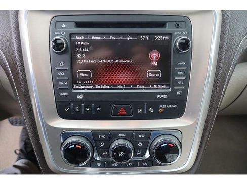 Used 2015 GMC Acadia Denali FWD image 18