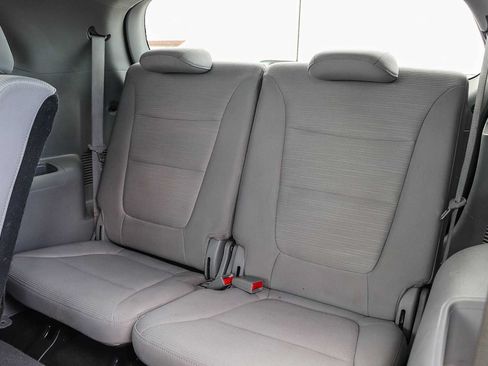 Used 2015 Kia Sorento LX FWD image 19