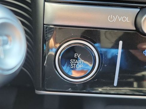 New 2026 Hyundai Ioniq 5 SE image 9