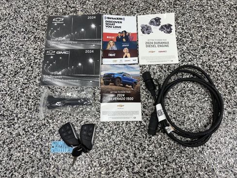 Used 2024 Chevrolet Silverado 1500 LTZ image 24