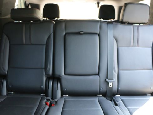 Used 2021 Chevrolet Tahoe RST image 31