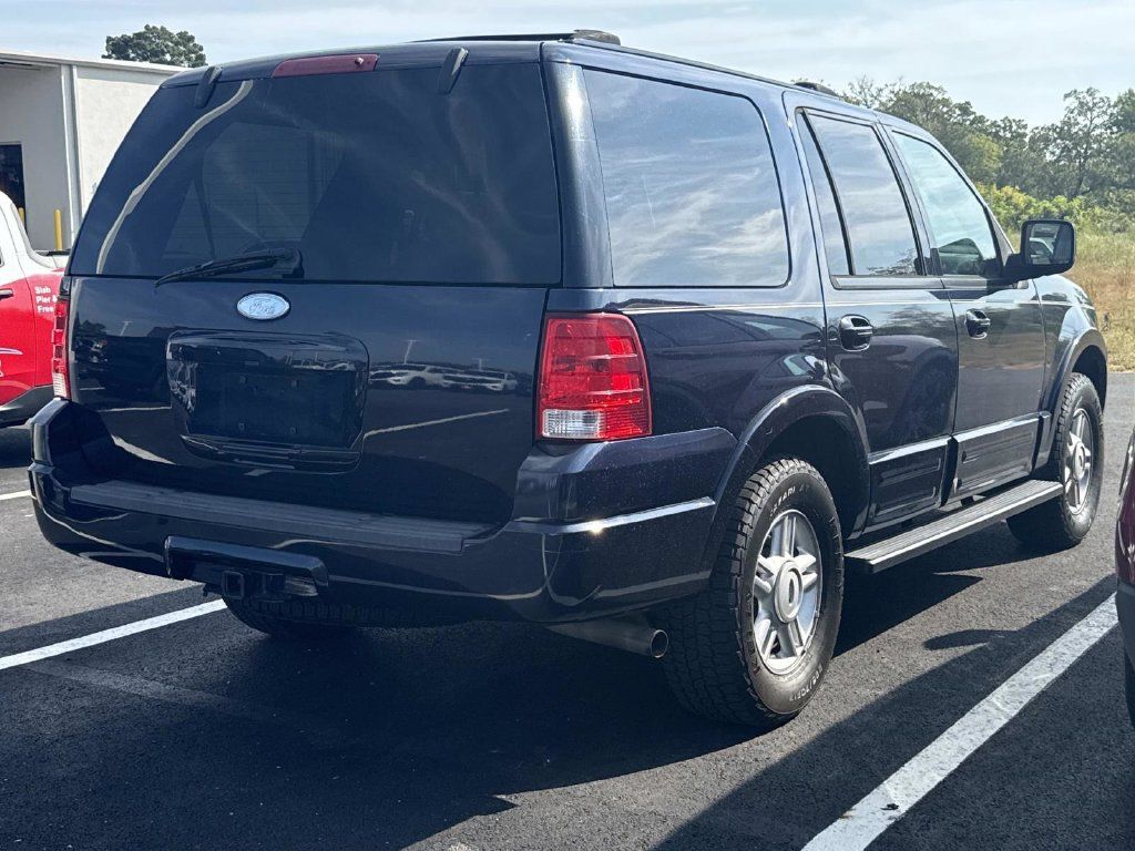 Used 2004 Ford Expedition XLT RWD image 8
